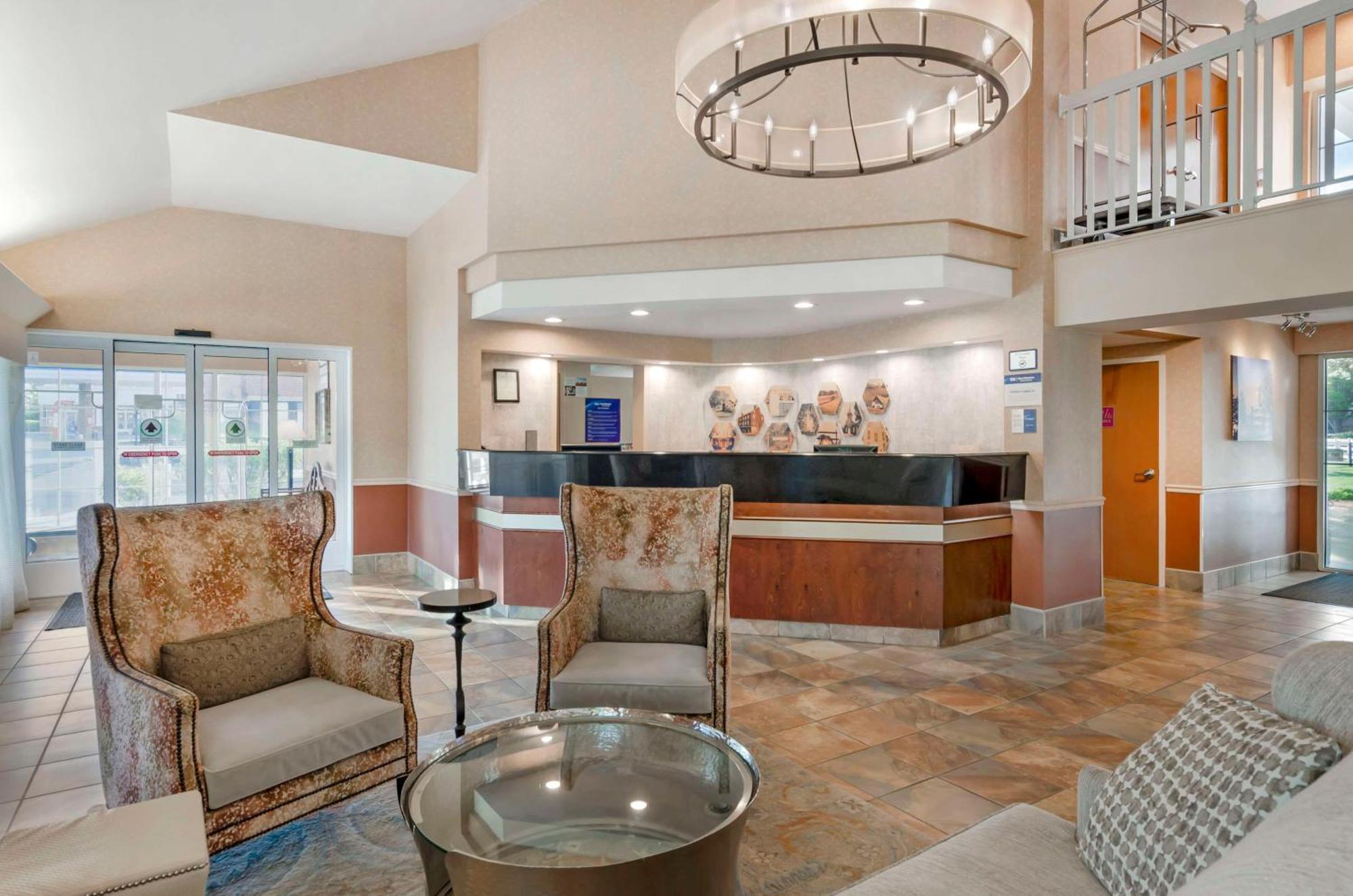 Best Western Lexington Inn Buitenkant foto